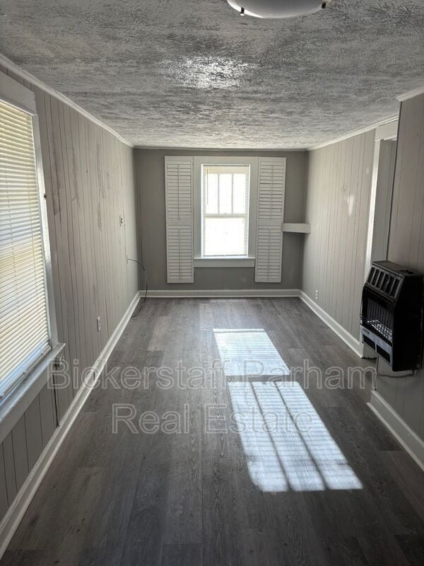 Building Photo - 3011 18th Ave