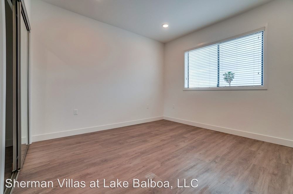Building Photo - 16836 Sherman Way