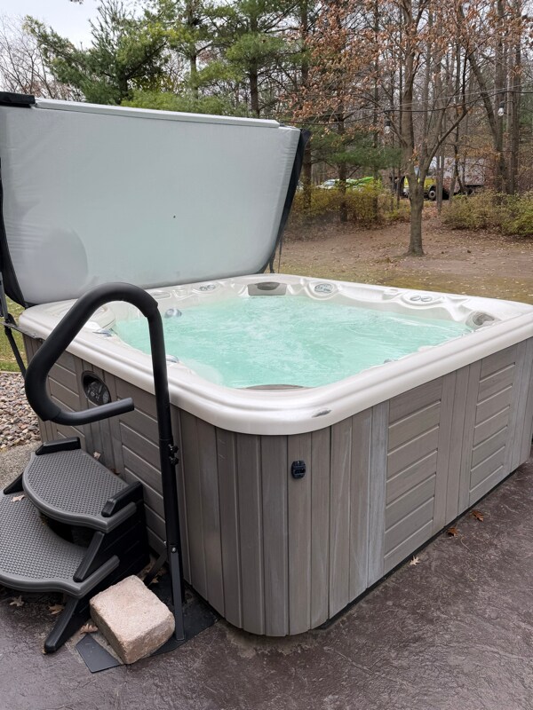 Foto del edificio - 2870 Brook Hills Dr