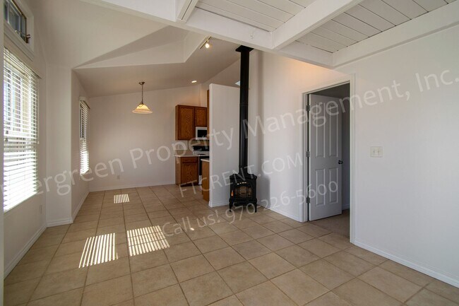 Foto del edificio - Spacious Loft in Old Town Fort Collins