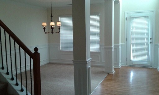 Building Photo - 150 Ontario Dr