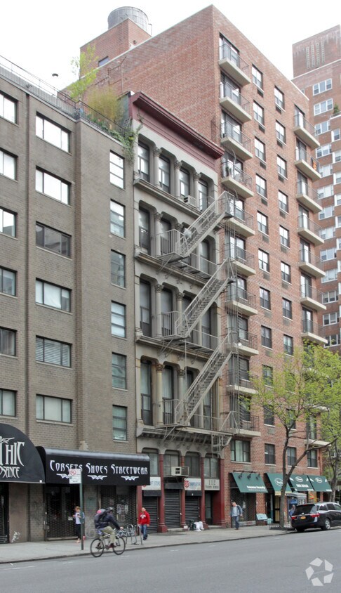 Primary Photo - 112 4th Ave