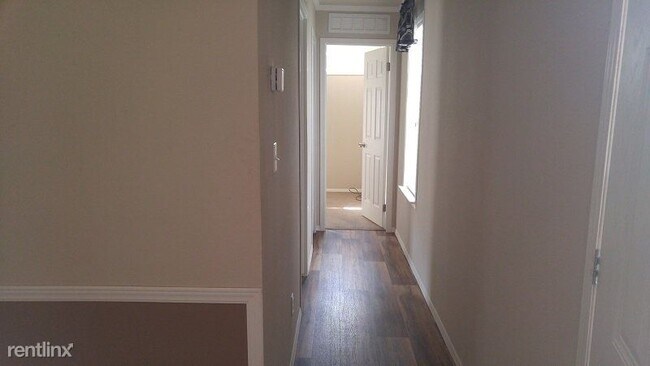 Foto del edificio - 3 br, 2 bath House - 501 Sara Lane 501