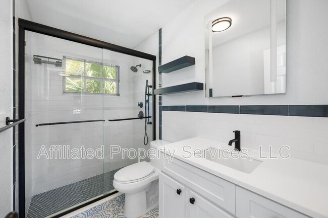 Photo - 5207 N Flagler Dr House