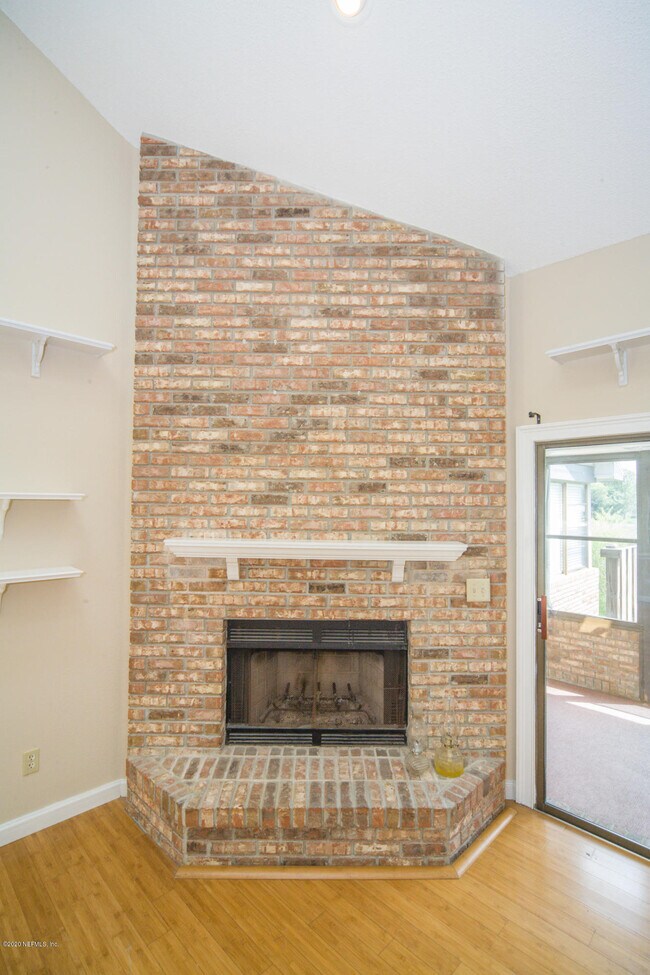 Building Photo - 11944 Harbour Cove Dr S