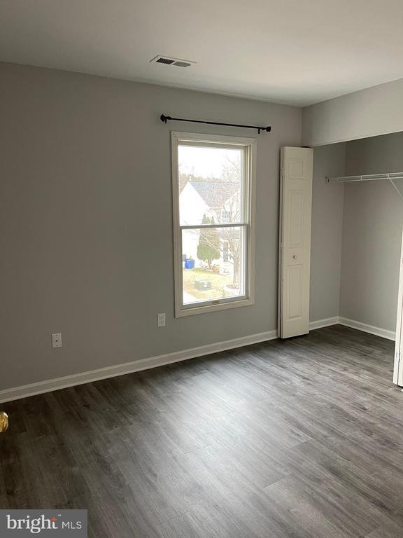 Foto principal - 6605 Huntshire Dr