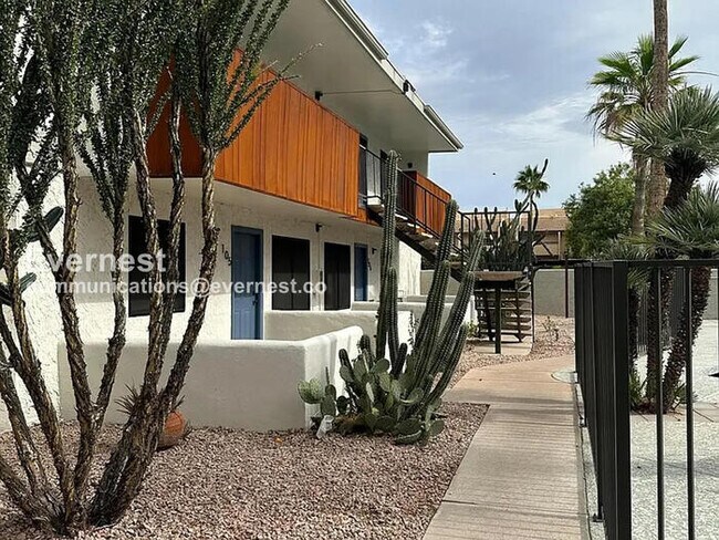 Foto del edificio - 2635 Hayden Rd