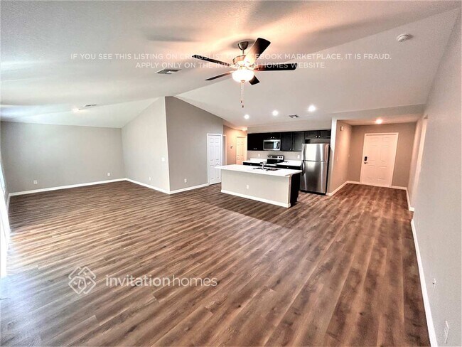 Foto del edificio - 21287 Hawthorne Ave