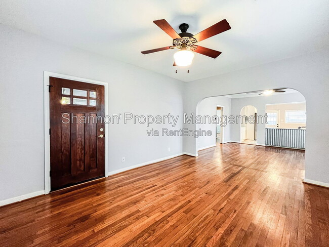 Building Photo - 4035 Michaux St