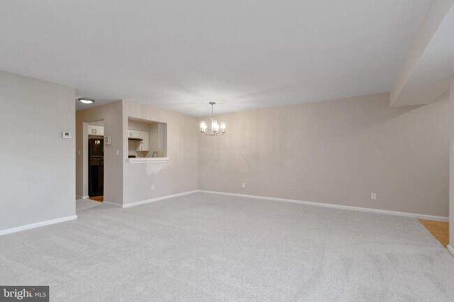 Foto del edificio - 13655 Orchard Dr