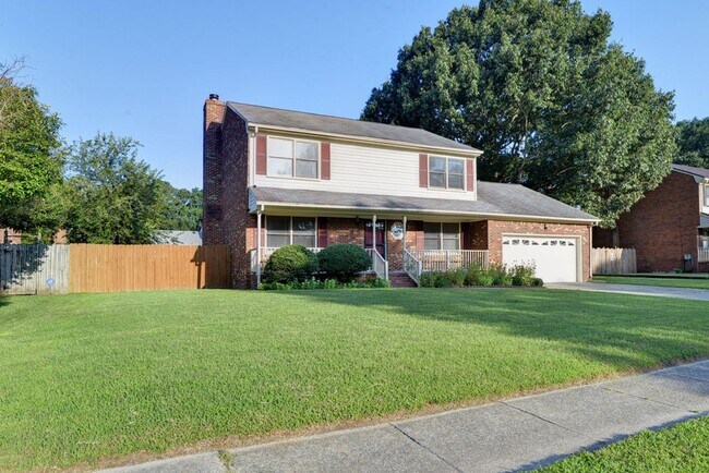 Building Photo - Spacious single family home in Westview Lakes.