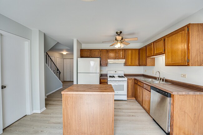 Foto del edificio - 1111 Brunswick Ln
