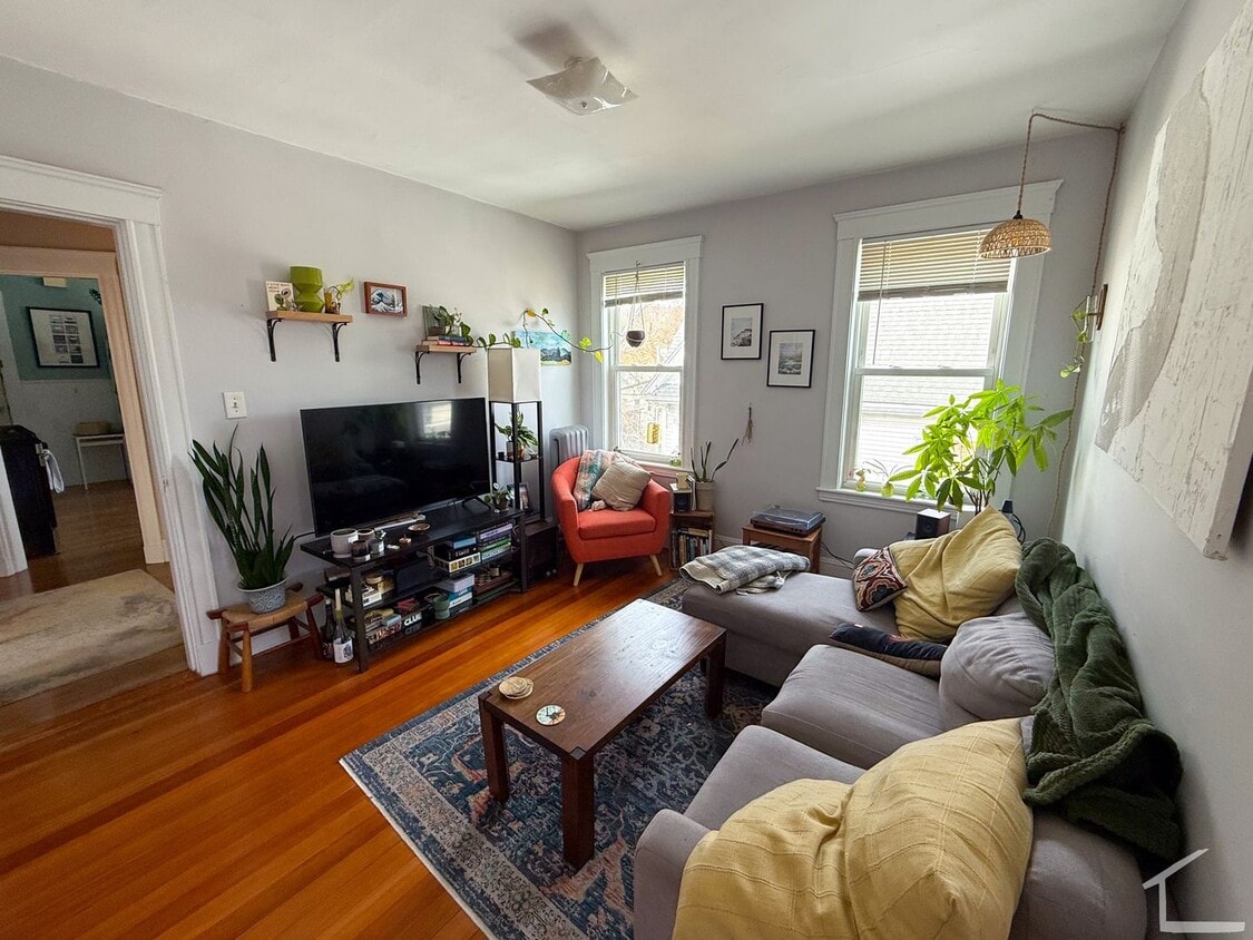 Photo - 36 Fairbanks St
