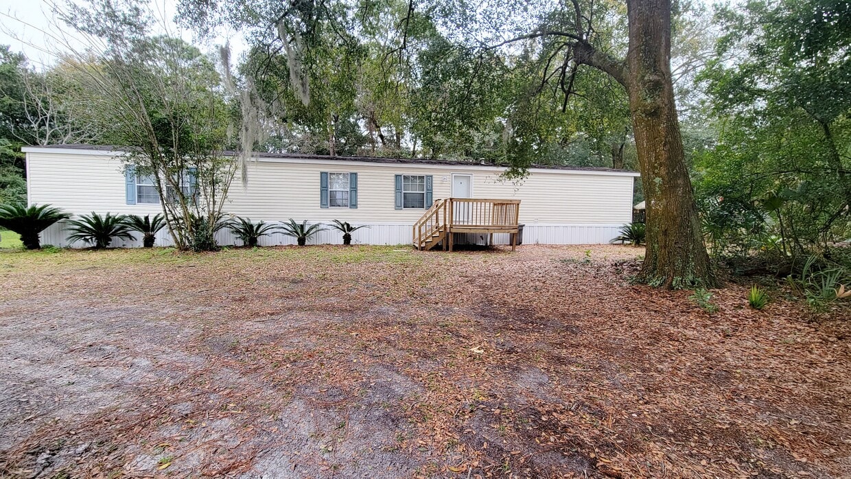 Primary Photo - 655 Lee Rd