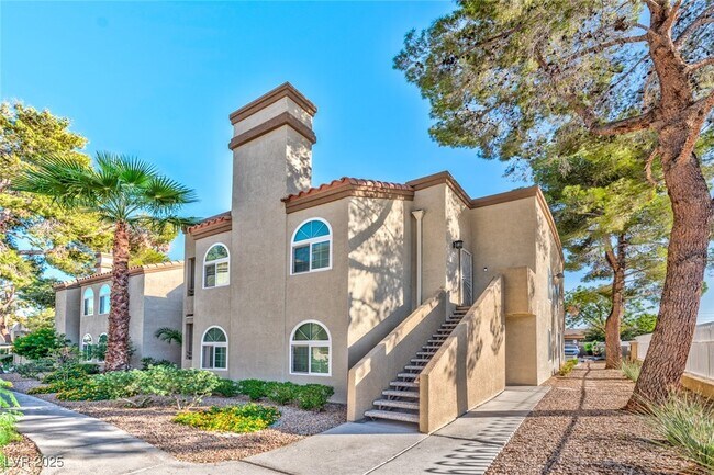 Building Photo - 3145 E Flamingo Rd