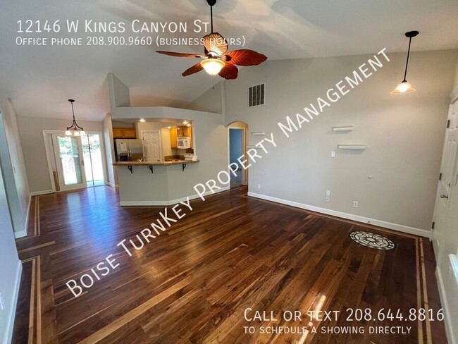 Foto del edificio - 12146 W Kings Canyon St