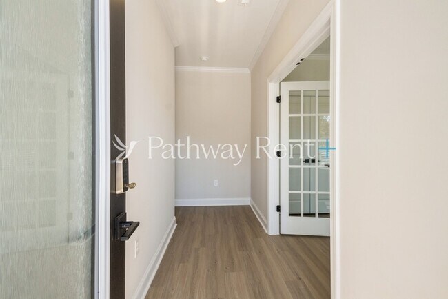 Building Photo - 134 Adams Tree Wy