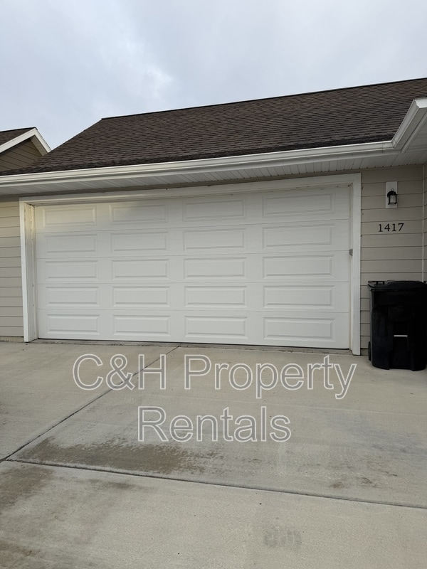 Building Photo - 1417 Harmony Ct