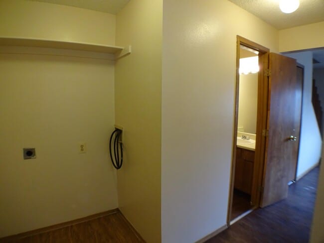Building Photo - 532 Winnie Way