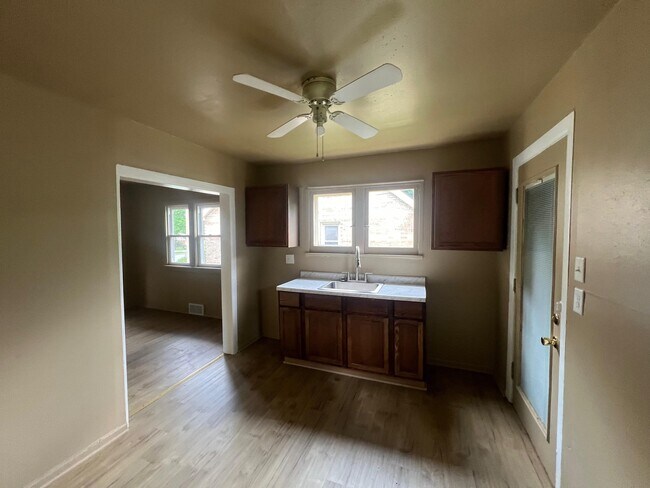Foto del edificio - 6025 N 35th St