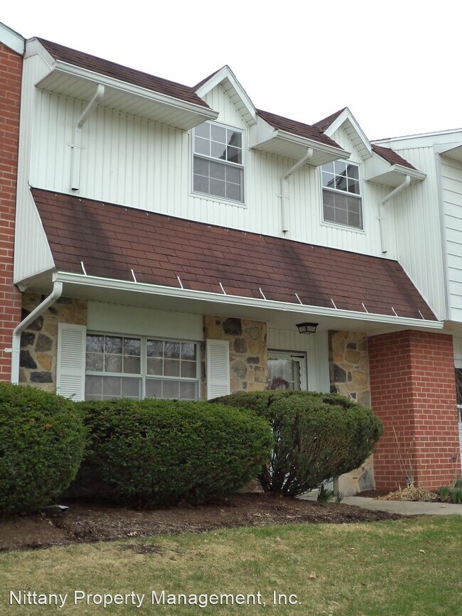 Foto del edificio - 3 br, 2.5 bath House - 1111B W. Aaron Dr.