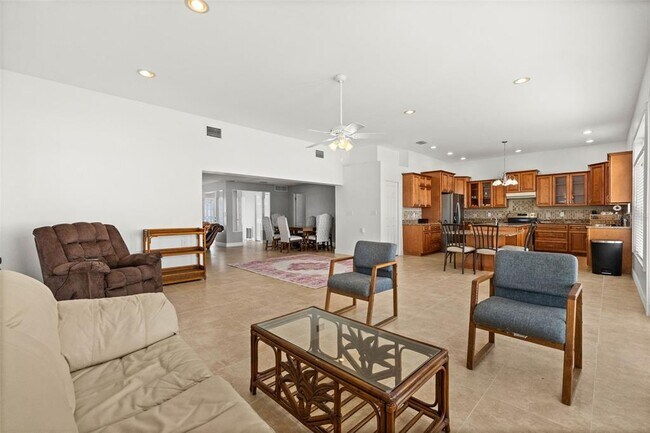 Foto del edificio - 710 116th Ave
