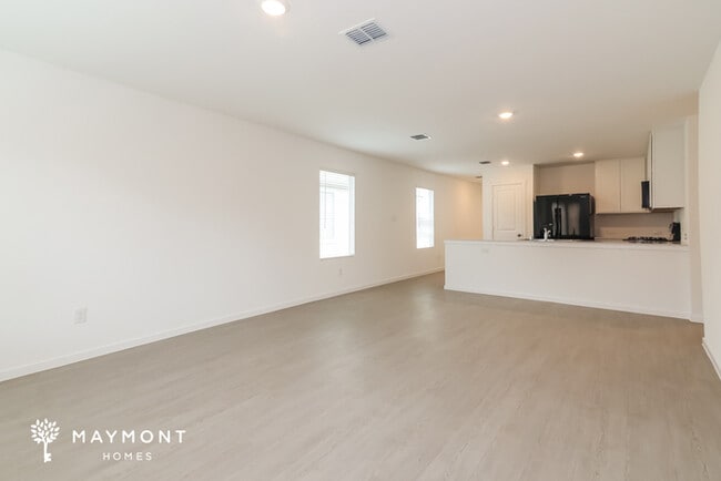 Building Photo - 3117 Burmese St