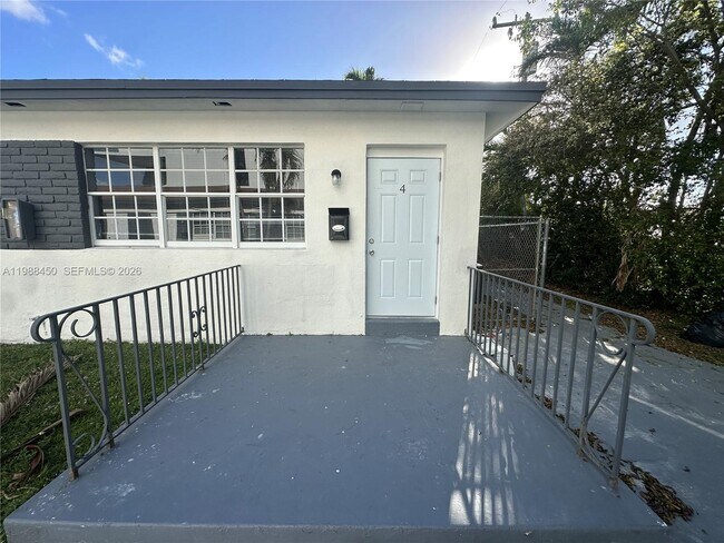 Building Photo - 740 84th St