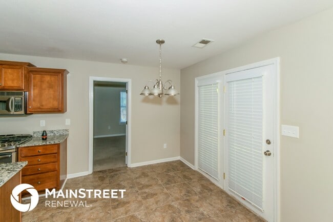 Building Photo - 601 Meriweather Dr