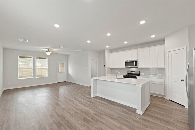 Foto del edificio - 21002 Armstrong County Dr
