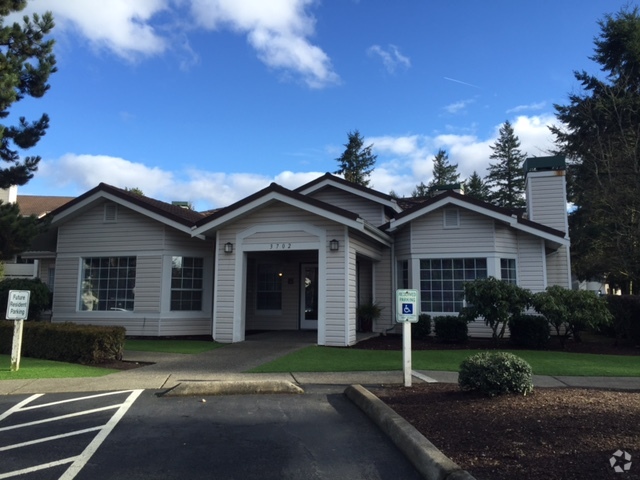 Leasing Office - Clearwater Ridge Apartments