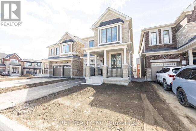 Building Photo - 1355 Glamorgan Mnr
