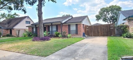Building Photo - 12519 Hunting Brook Dr