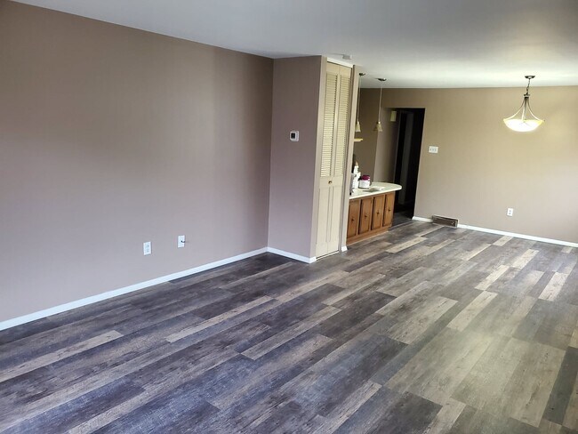 Foto del edificio - 613 N 25th St