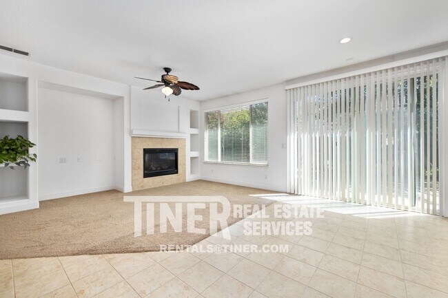 Foto del edificio - 12236 Habitat Way