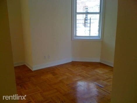 Building Photo - 2 br, 1 bath Apartment - 310 W 106th St