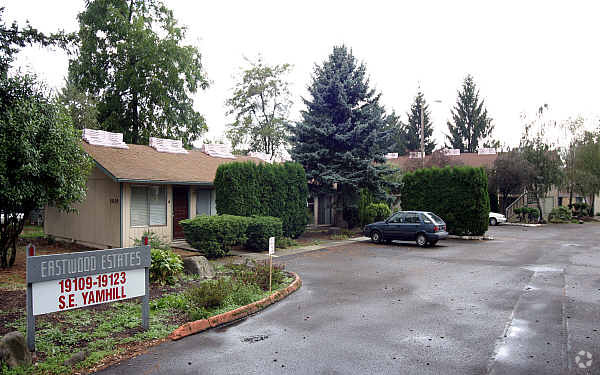 Primary Photo - Eastwood Estates