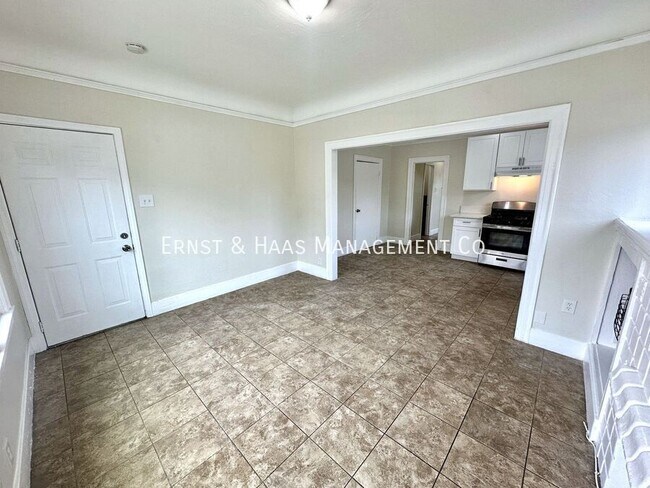 Foto del edificio - 702 E Burnett St