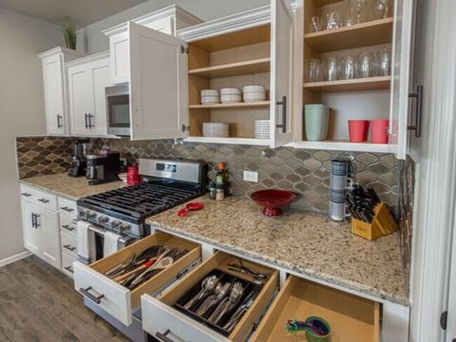 Foto del edificio - Beautiful East side House 3 Bed