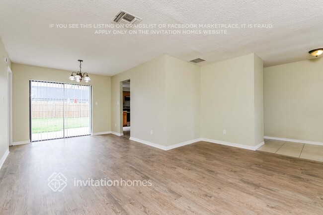 Foto del edificio - 11504 Kazimer Dr