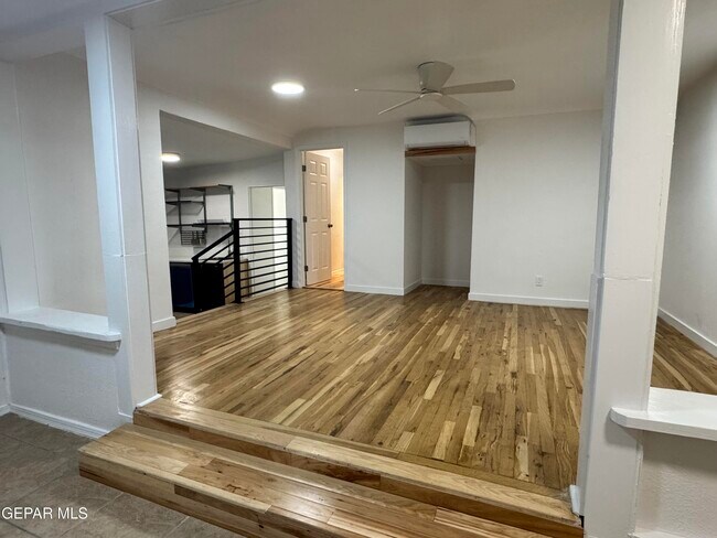 Foto del edificio - 6209 Airport Rd