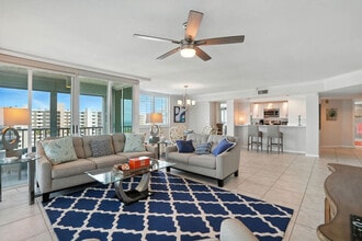 Building Photo - 25 Bluebill Ave