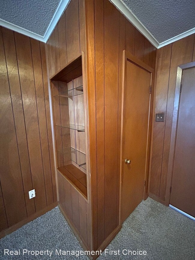 Foto del edificio - 3 br, 1 bath House - 4515 South 26th Street
