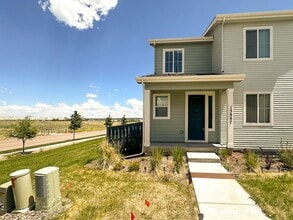 Building Photo - 13887 Deertrack Ln