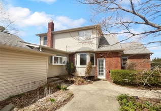Building Photo - 1363 Edgewood Blvd