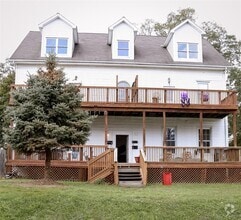 Building Photo - 22 Ridge Ave