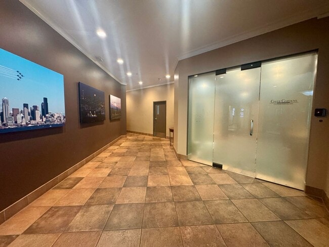 Photo - Beauitful 1 Bedroom with a Den and Balcony... House