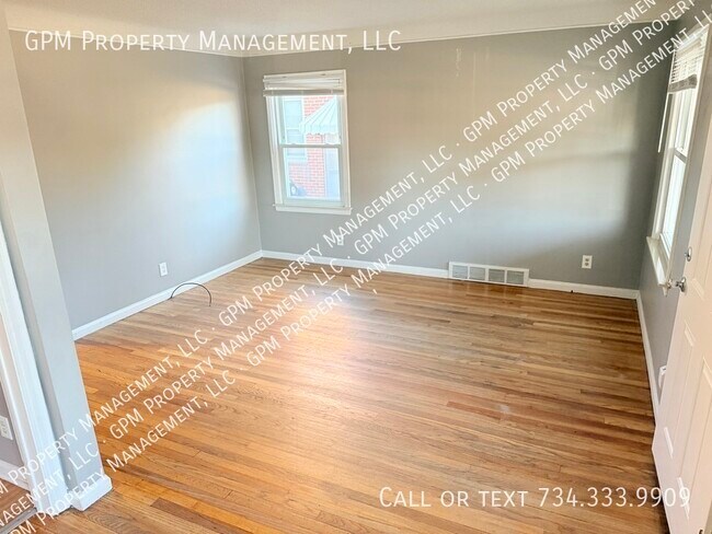 Foto del edificio - 1565 Lincoln Ave