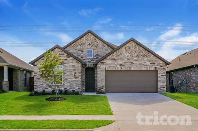 Building Photo - 8012 Brookhaven Dr