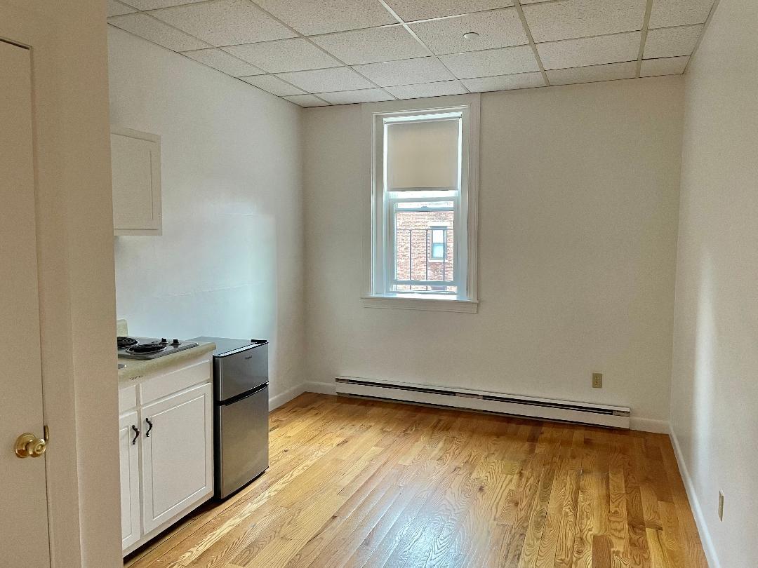Foto del edificio - 903 Beacon St